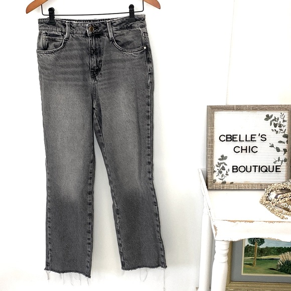 Zara High-Rise Faded Grey 100% Cotton Denim Jeans with Raw Hem Sz 4 - Picture 1 of 10